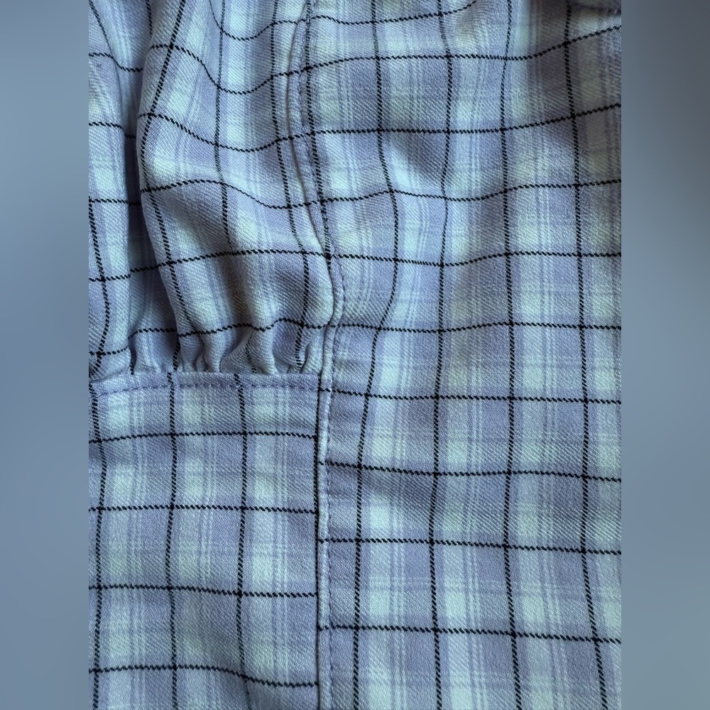 Hollister Small Purple Plaid Sleeveless Smocked Crop Top - Picture 4 of 8